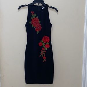 black dress with embroidered roses (fitted)